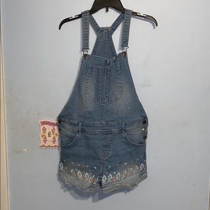 American Rag Jean short overalls